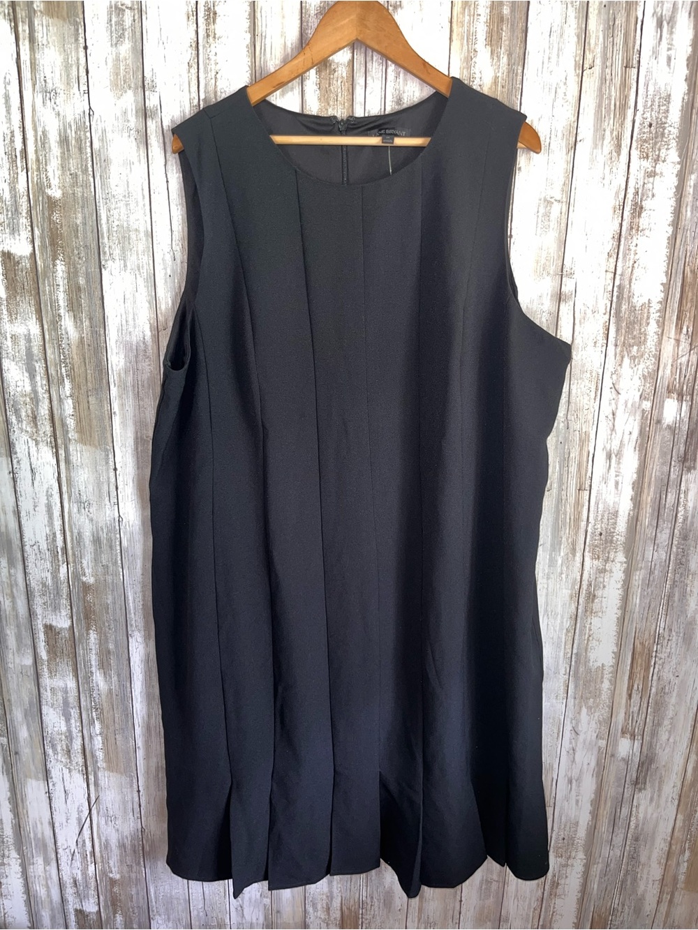 NWT Lane Bryant Black Fit & Flare Pleated Dress Plus Size 24 Pockets - Picture 2 of 7